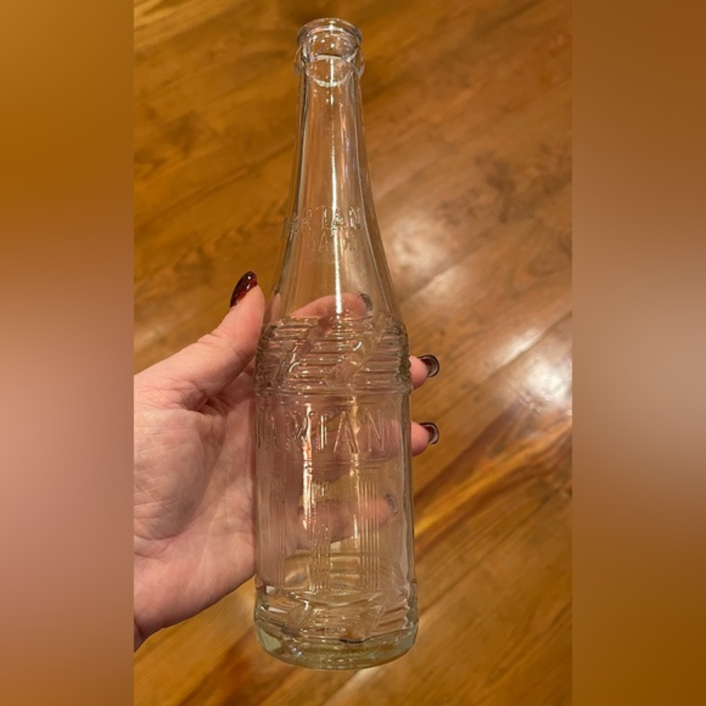 Vintage Spartan Beverages‎ Embossed Advertising Glass 10oz Soda Bottle Used